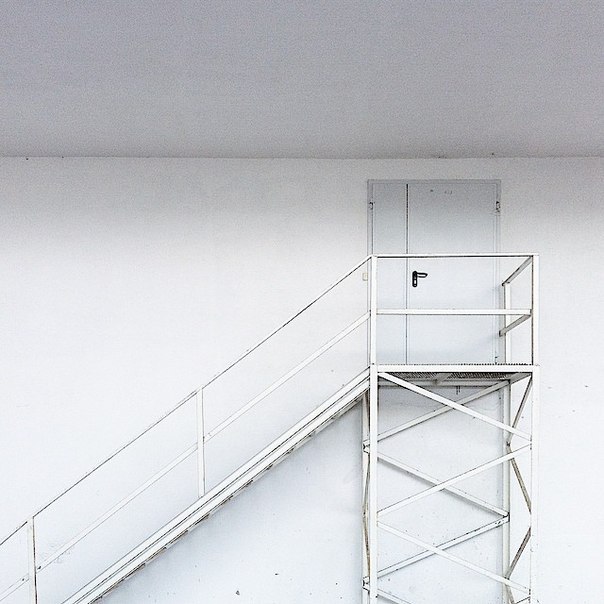 Archillect ID 127530