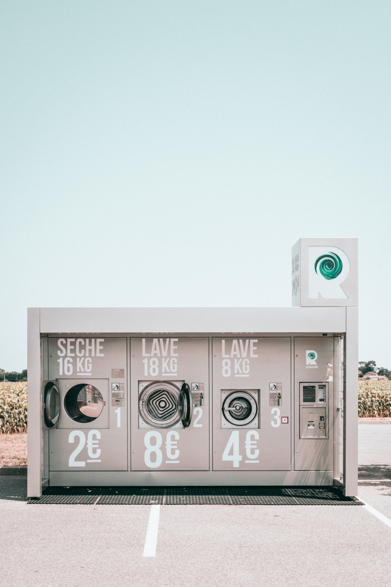 Archillect ID 128285
