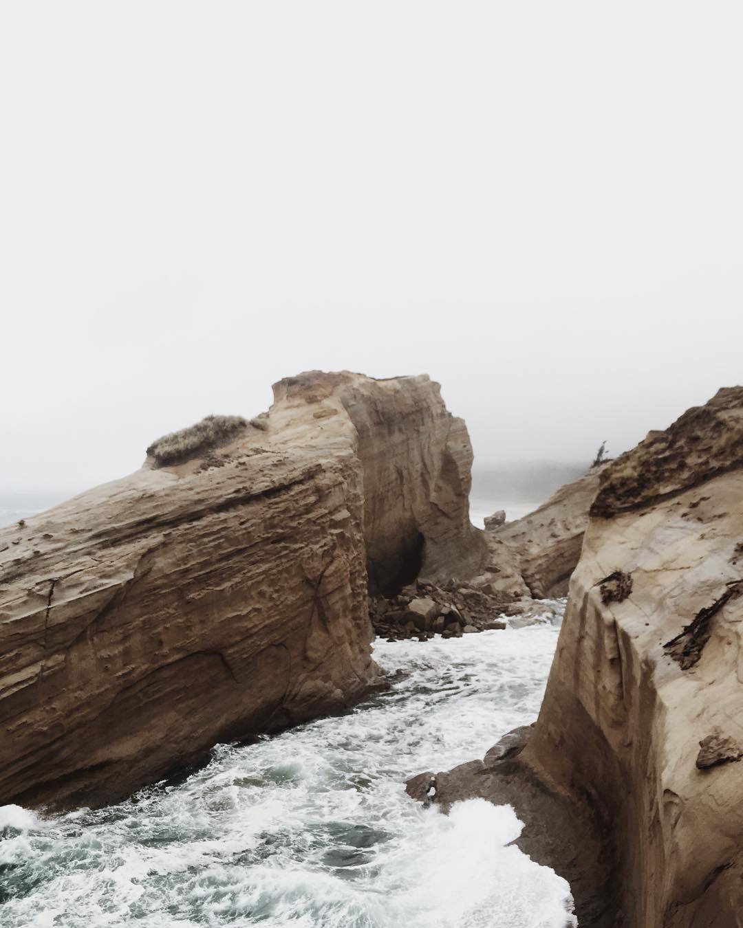 Archillect ID 128473