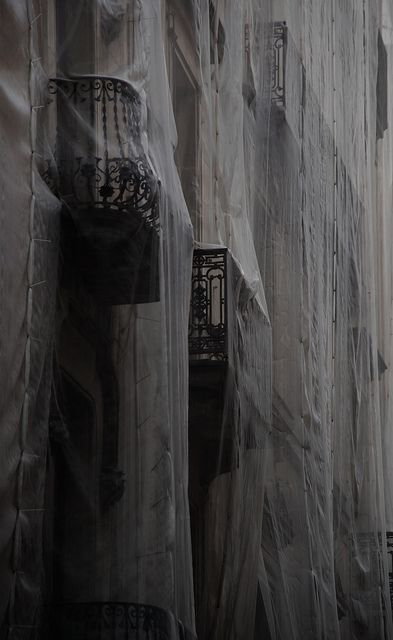 Archillect ID 128604