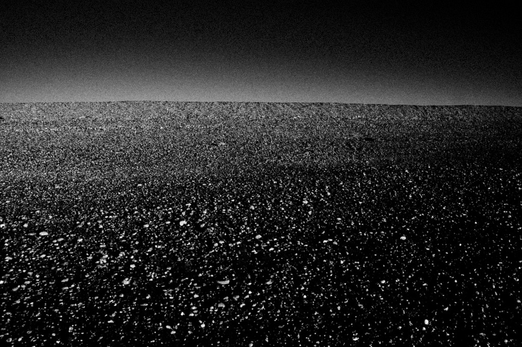 Archillect ID 128704
