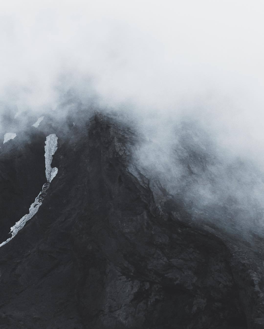 Archillect ID 129022
