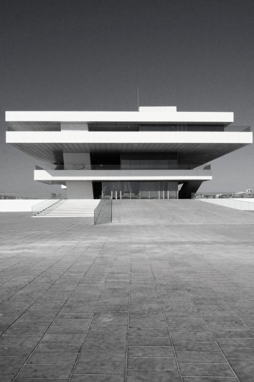 Archillect ID 129966