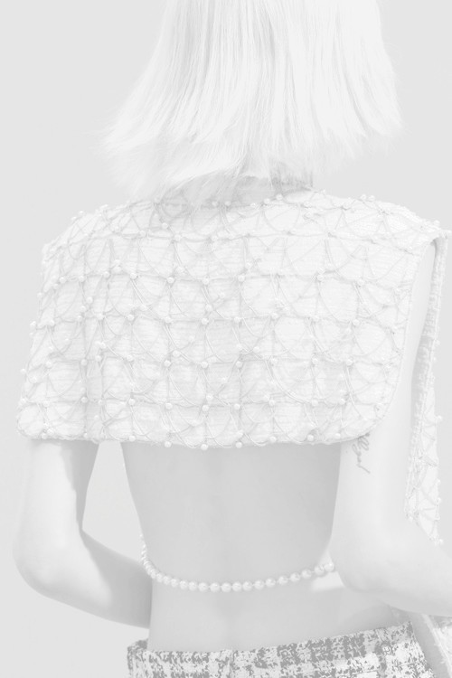 Archillect ID 131639