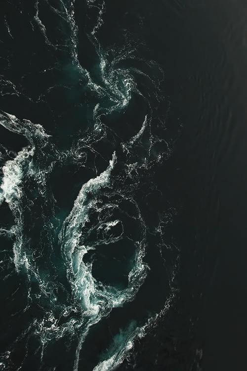 Archillect ID 131679