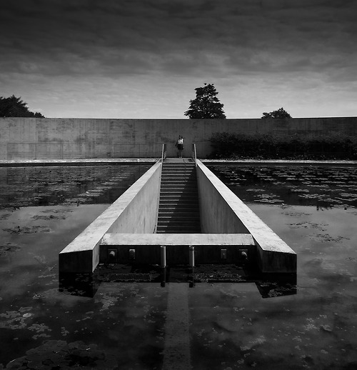 Archillect ID 132225