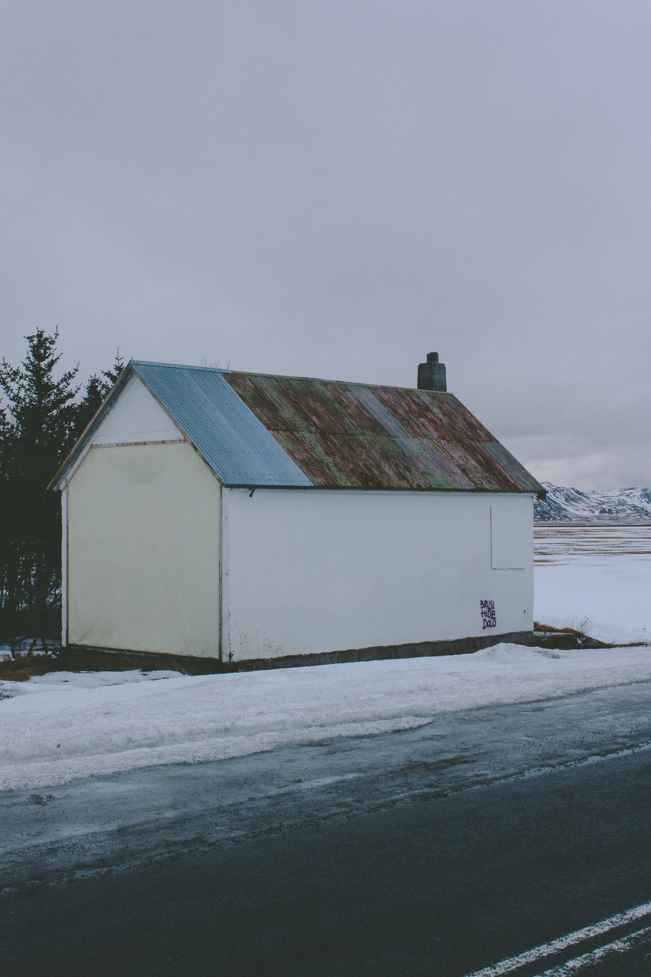 Archillect ID 132252