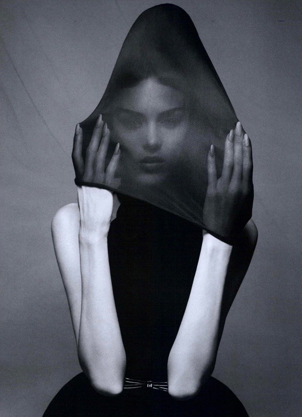 Archillect ID 135972