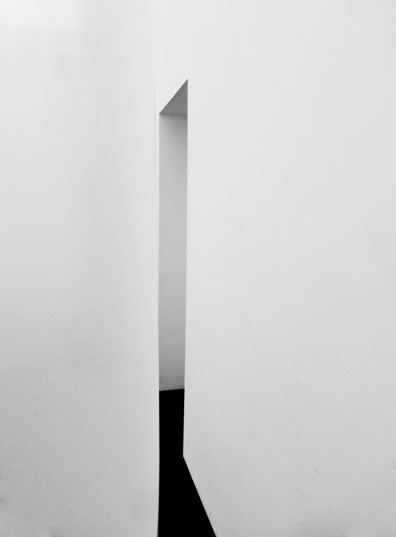 Archillect ID 136032