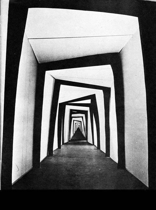 Archillect ID 136099