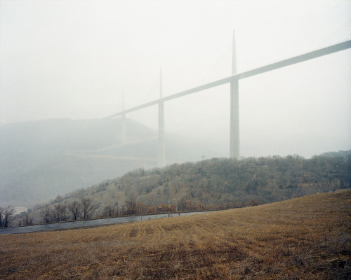 Archillect ID 136230