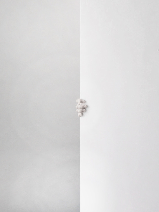 Archillect ID 136317