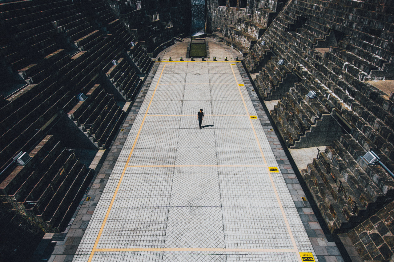 Archillect ID 136567