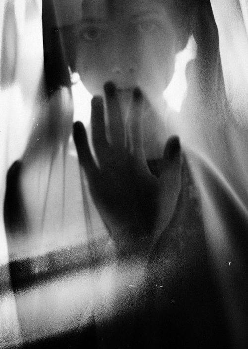 Archillect ID 137304