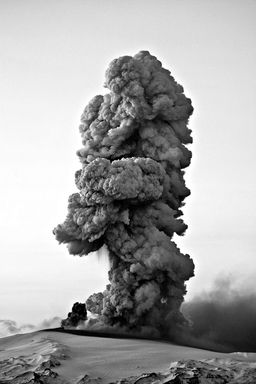 Archillect ID 137317