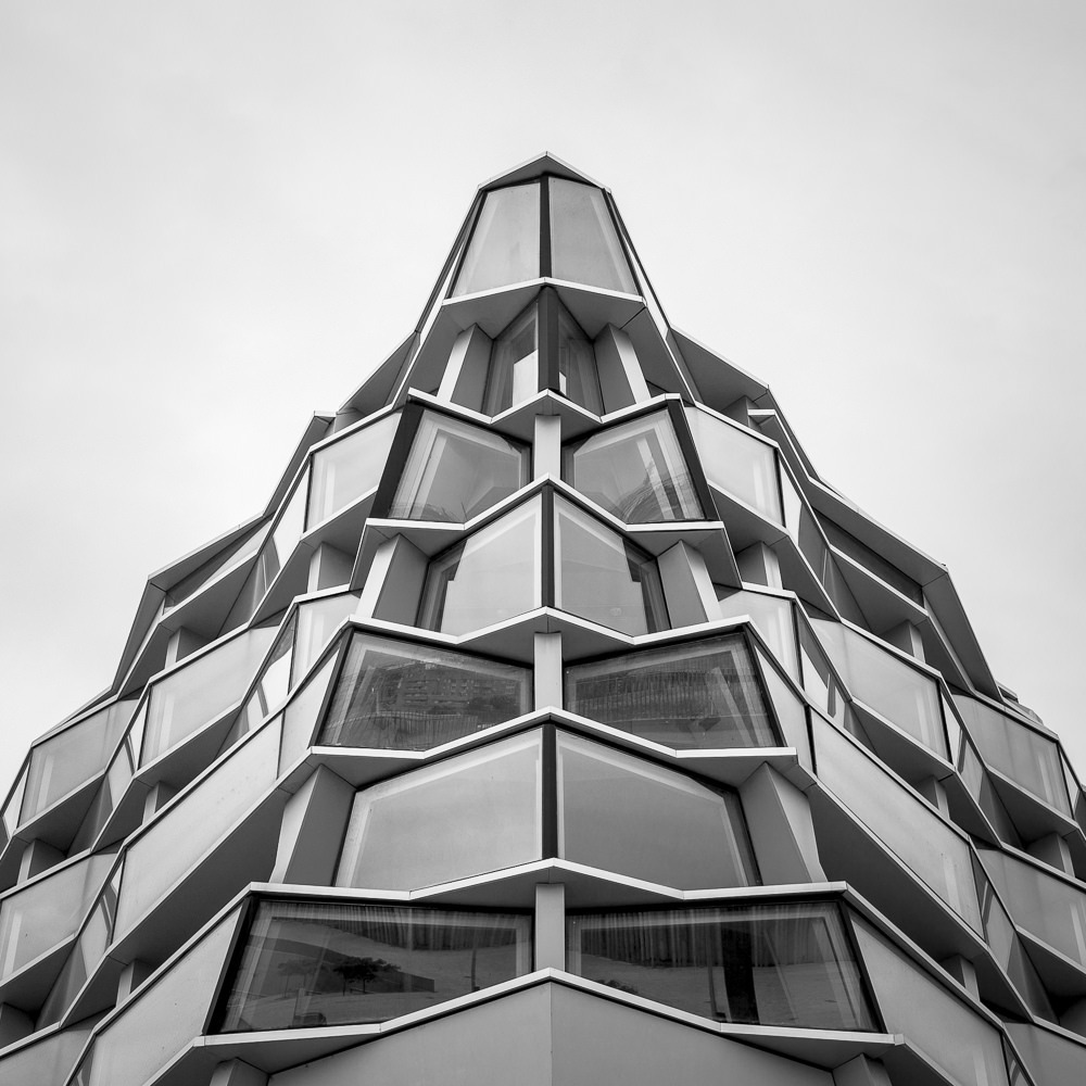 Archillect ID 137759