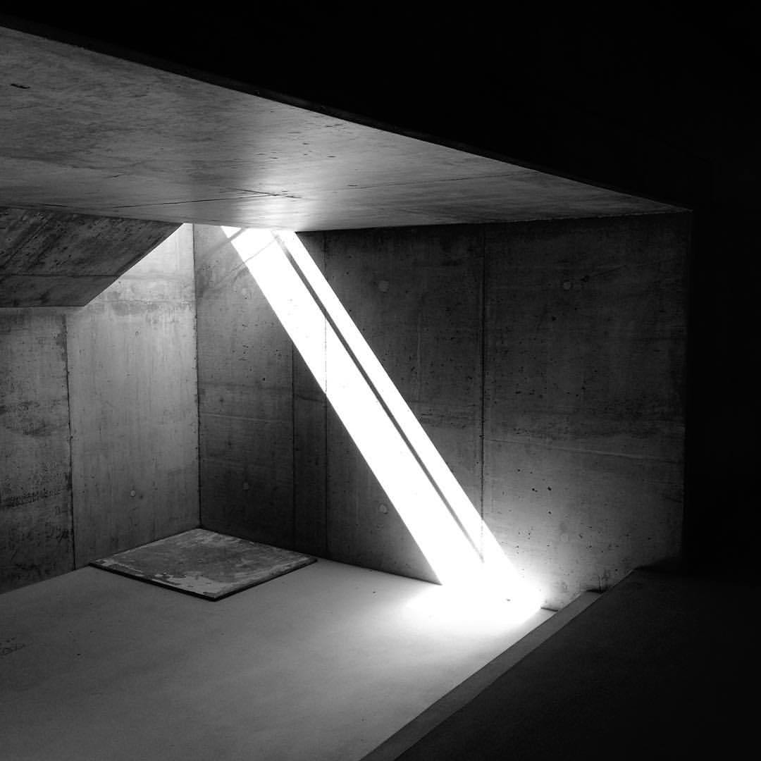 Archillect ID 137780