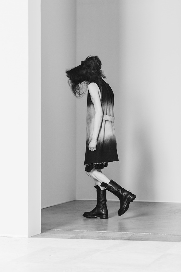 Archillect ID 137911