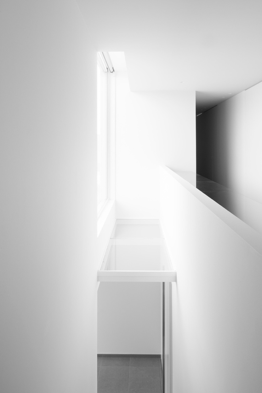 Archillect ID 138141