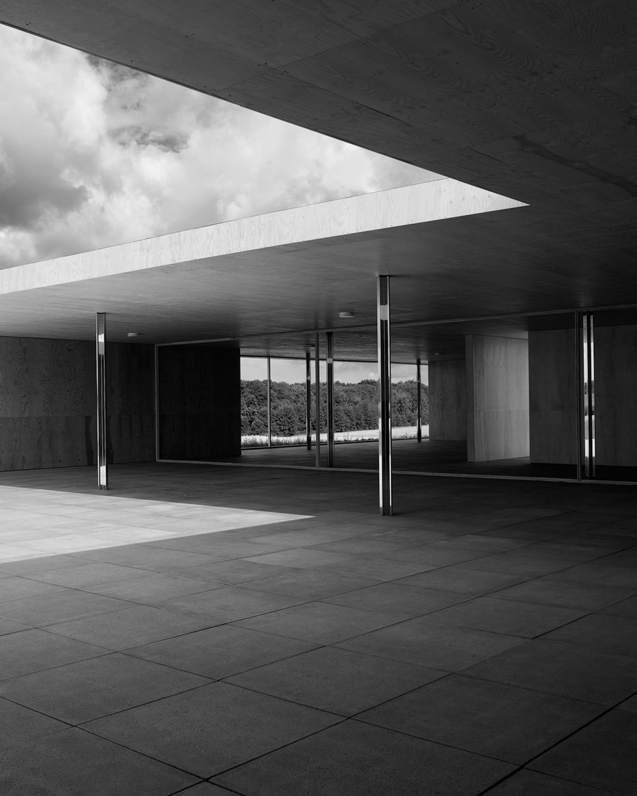 Archillect ID 138312