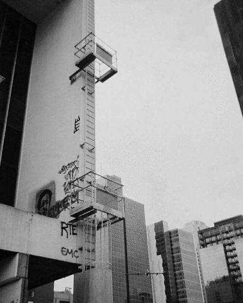 Archillect ID 138420