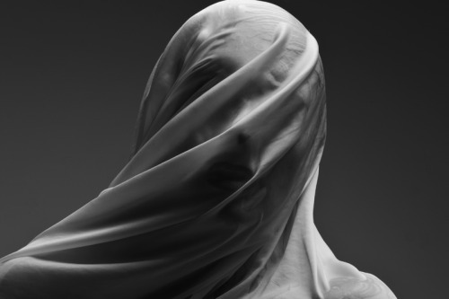 Archillect ID 138575