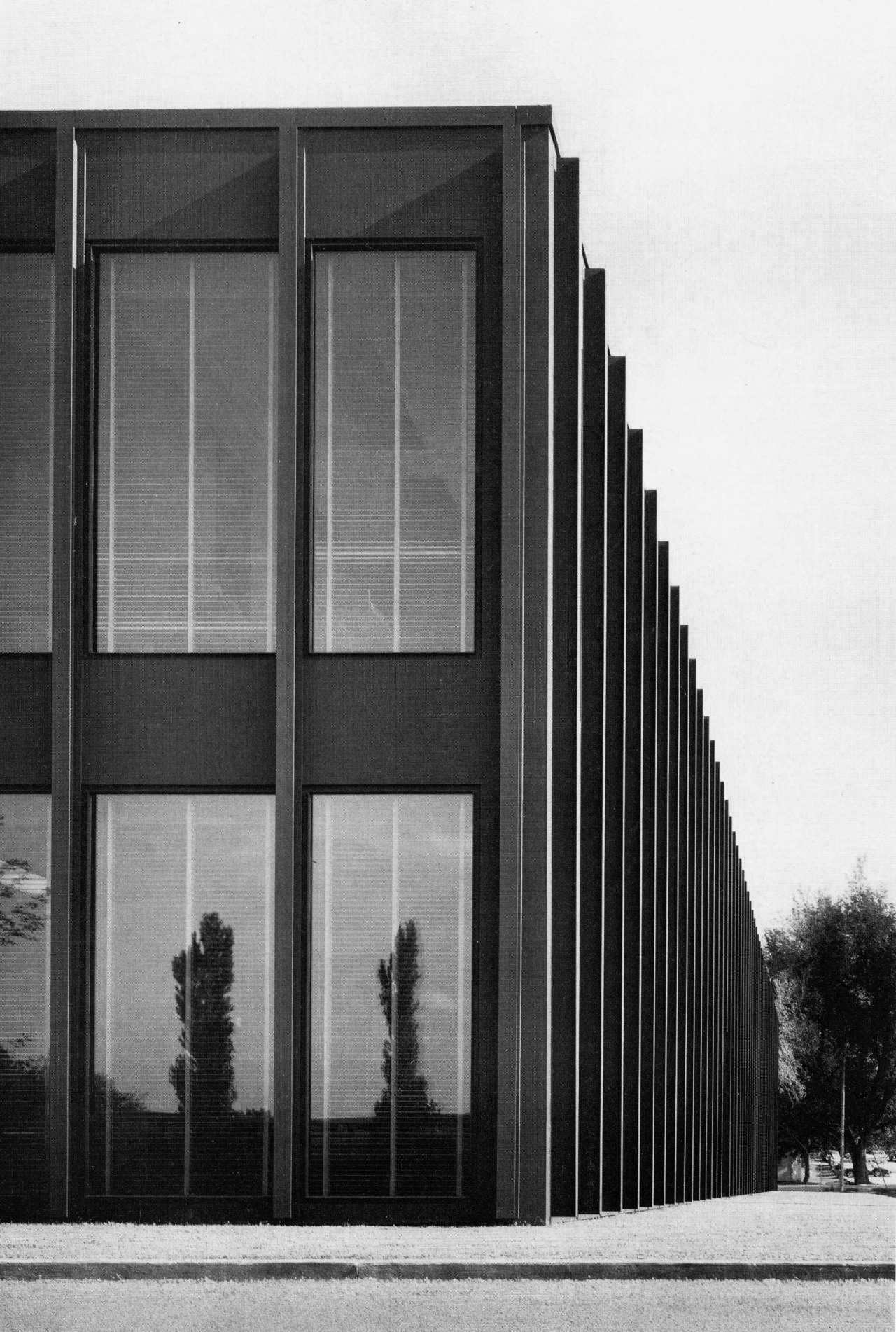 Archillect ID 138853