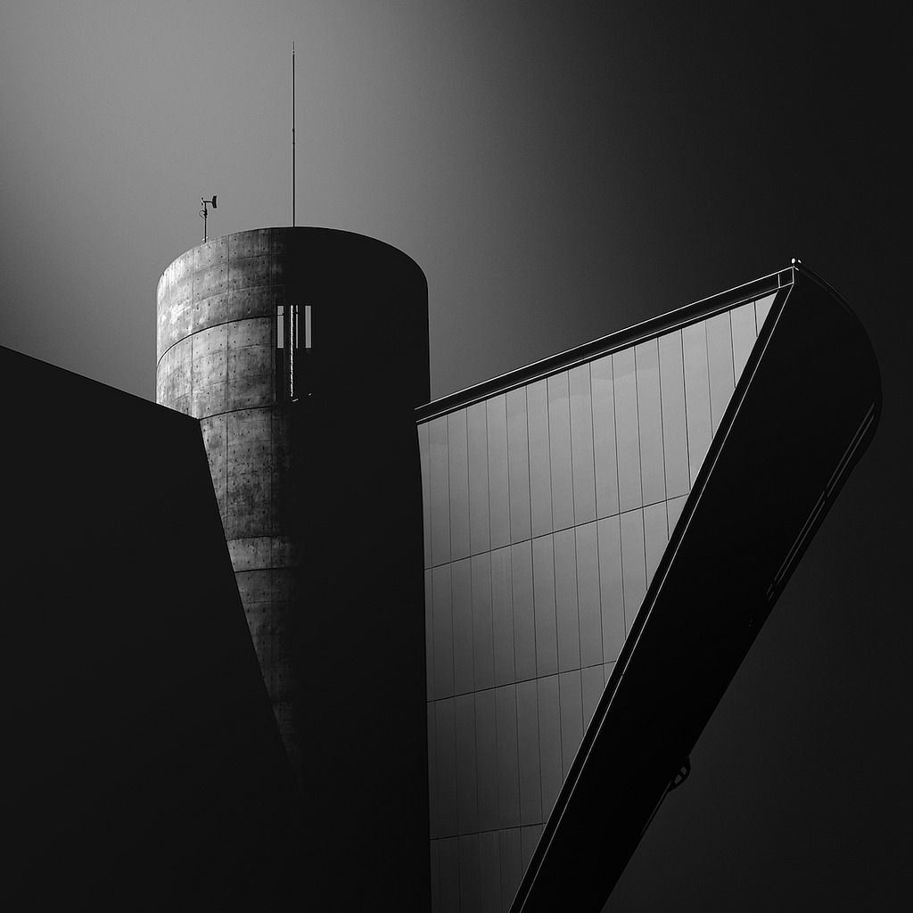 Archillect ID 139136