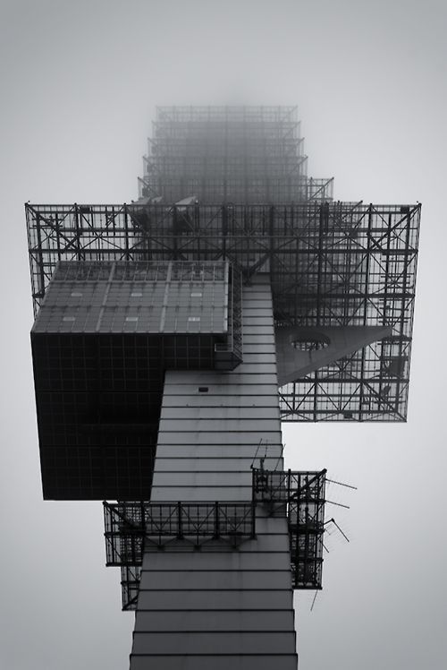 Archillect ID 139725