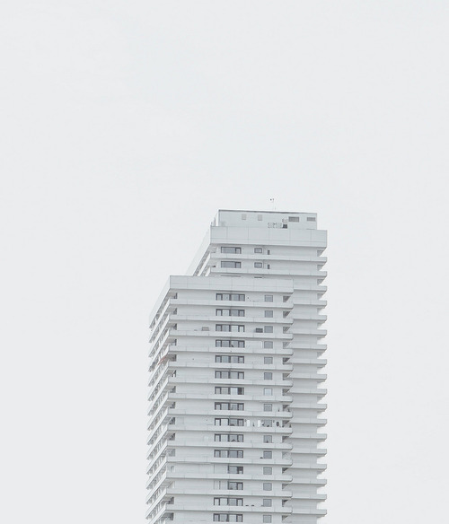 Archillect ID 140197