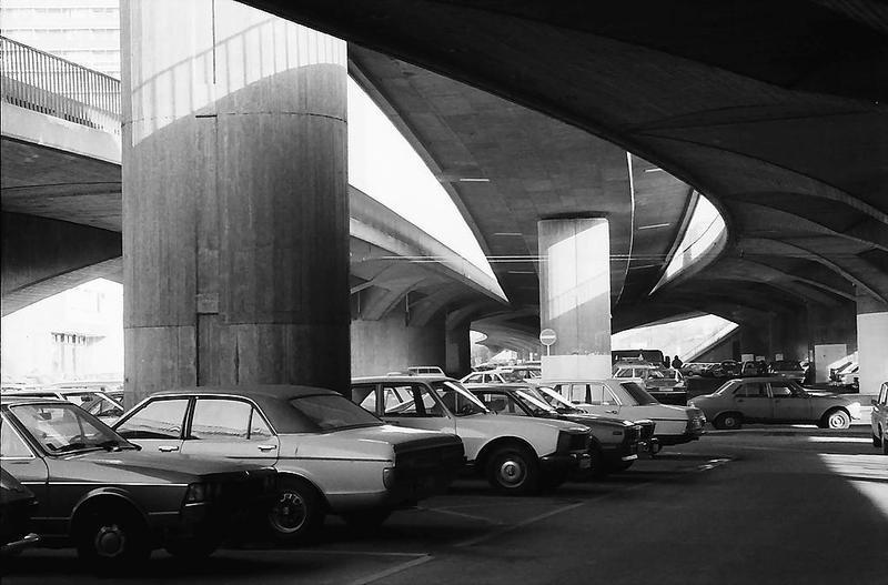 Archillect ID 140198