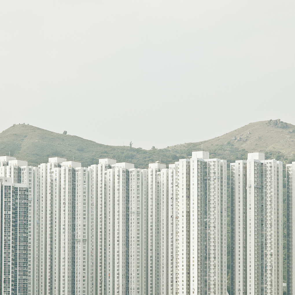 Archillect ID 140375