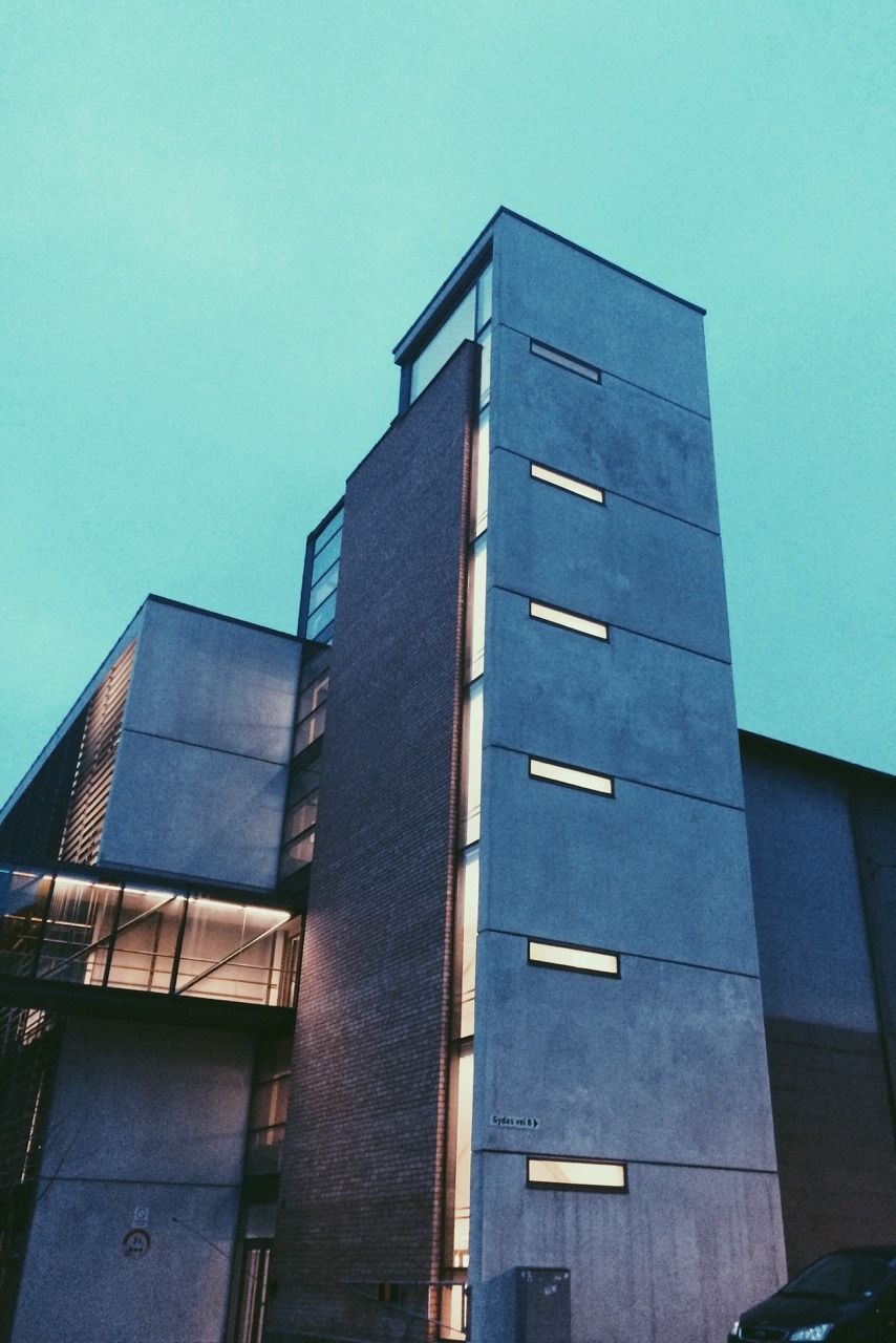 Archillect ID 140473
