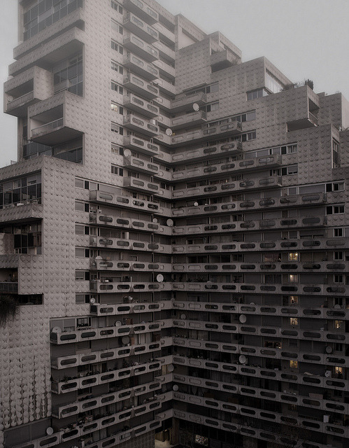 Archillect ID 140600