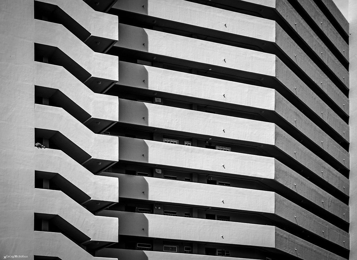 Archillect ID 142380