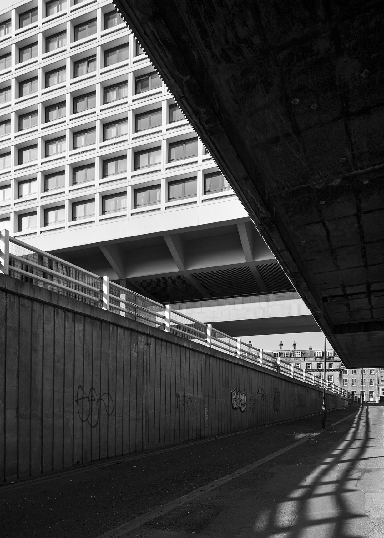 Archillect ID 143916