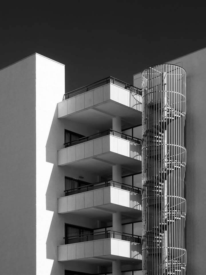 Archillect ID 143979