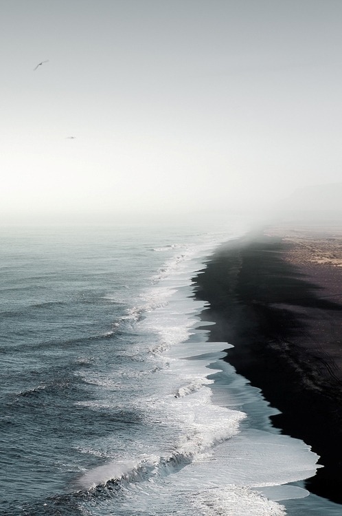 Archillect ID 146057