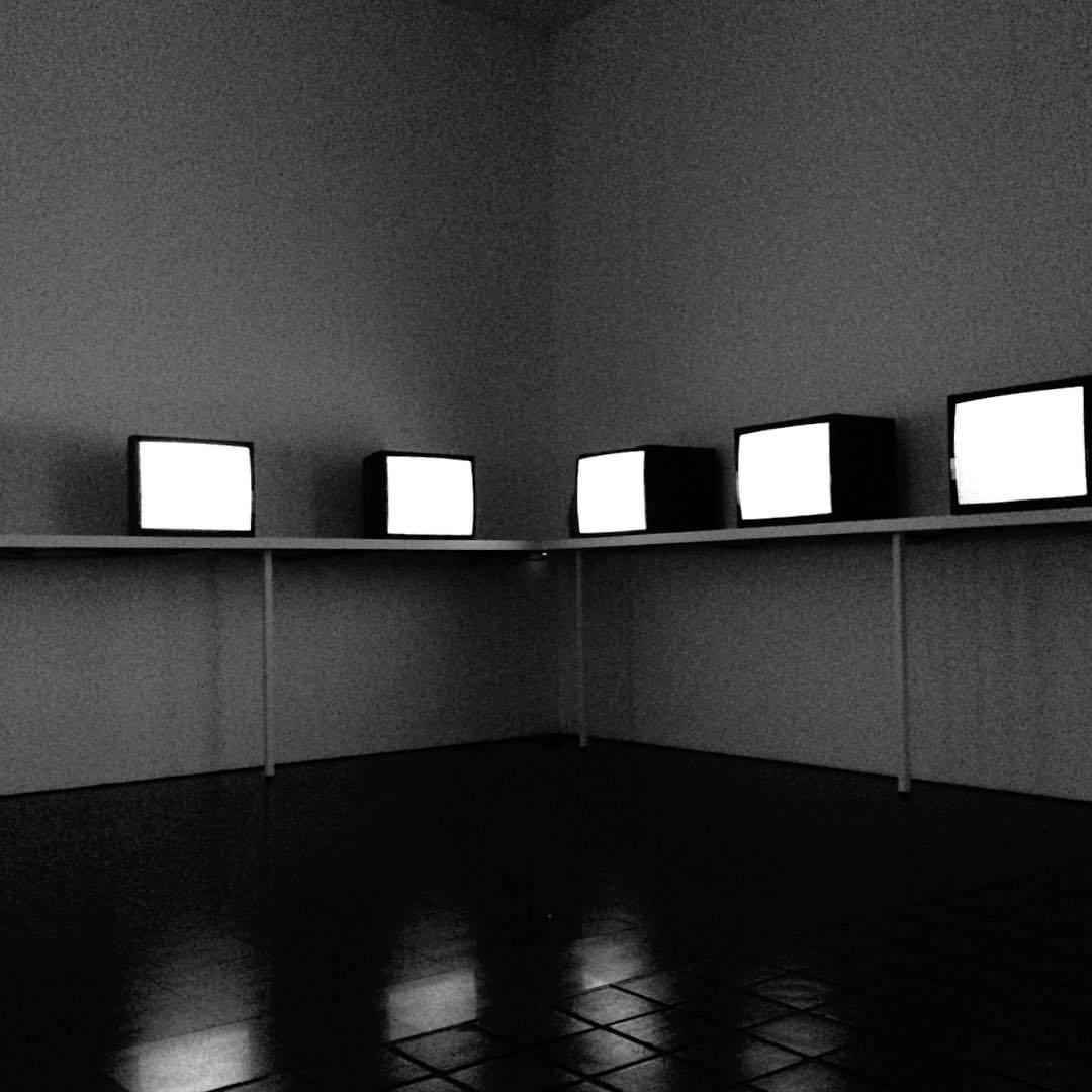 Archillect ID 147242