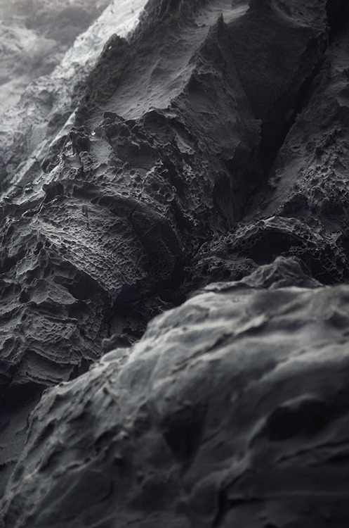 Archillect ID 148102