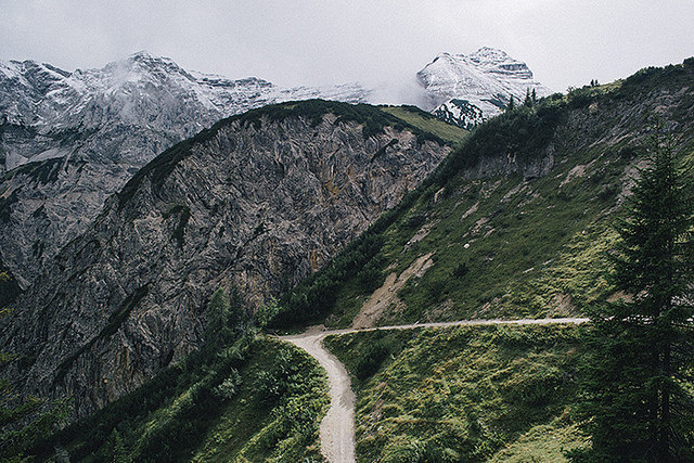 Archillect ID 150687