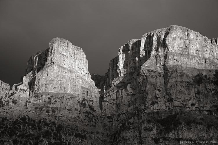 Archillect ID 152844