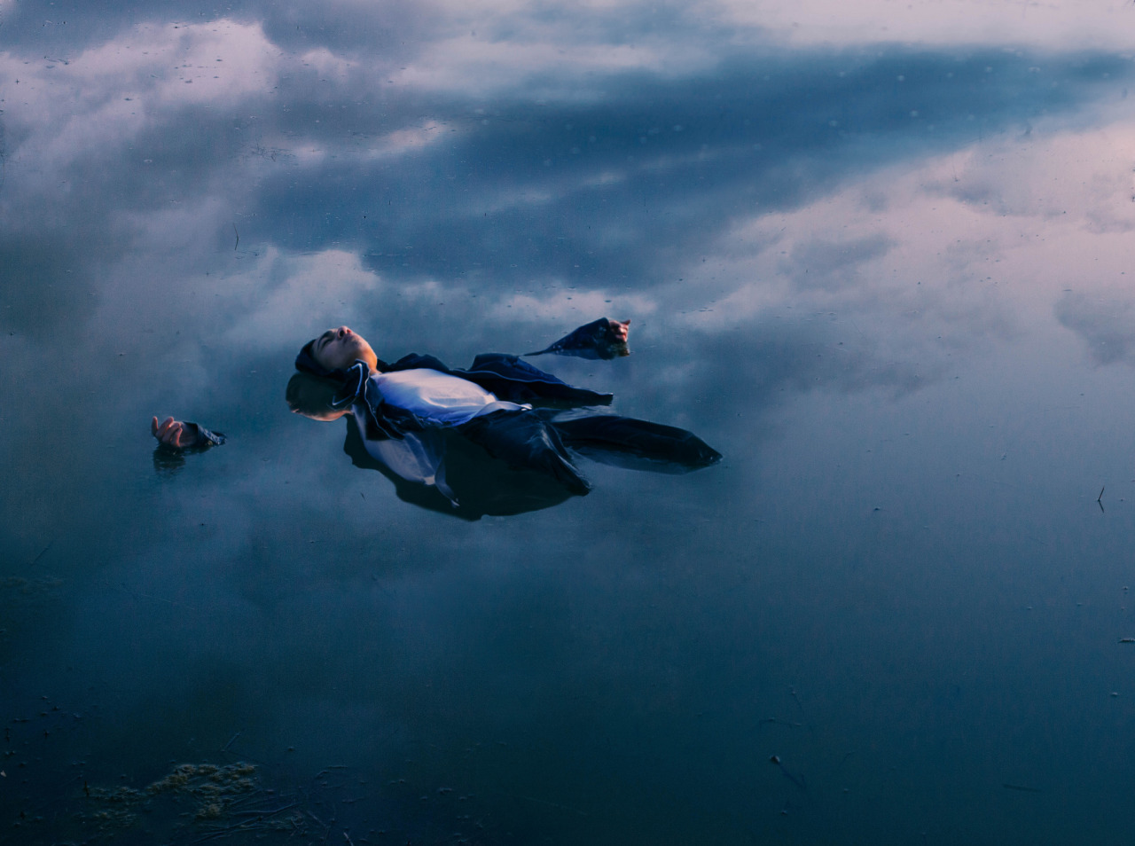 Archillect ID 153381