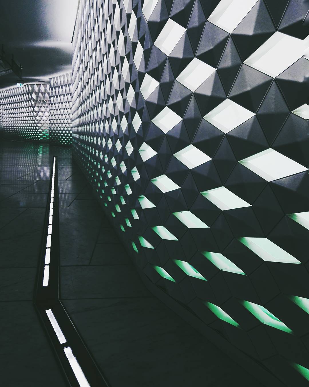 Archillect ID 153823