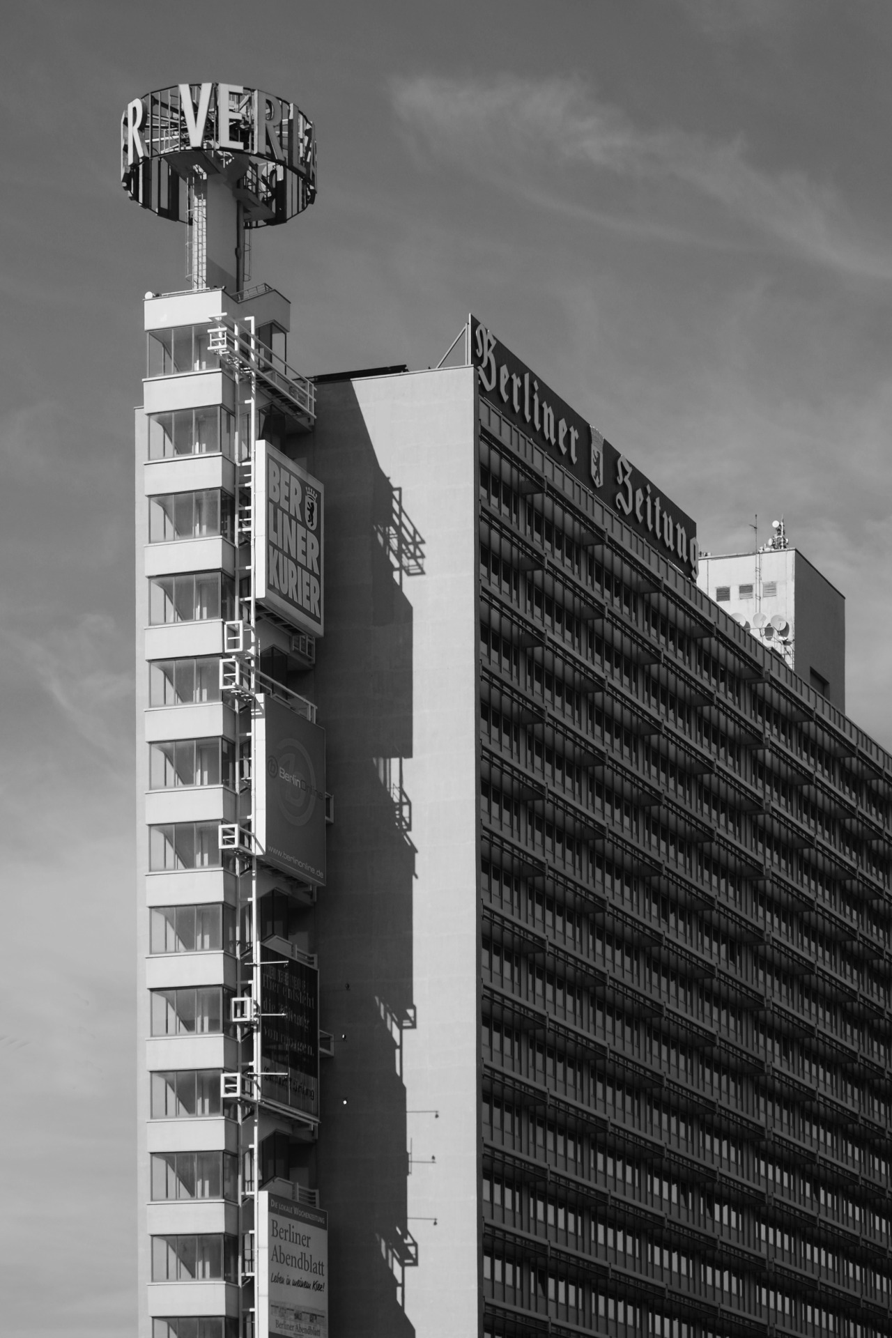 Archillect ID 156359