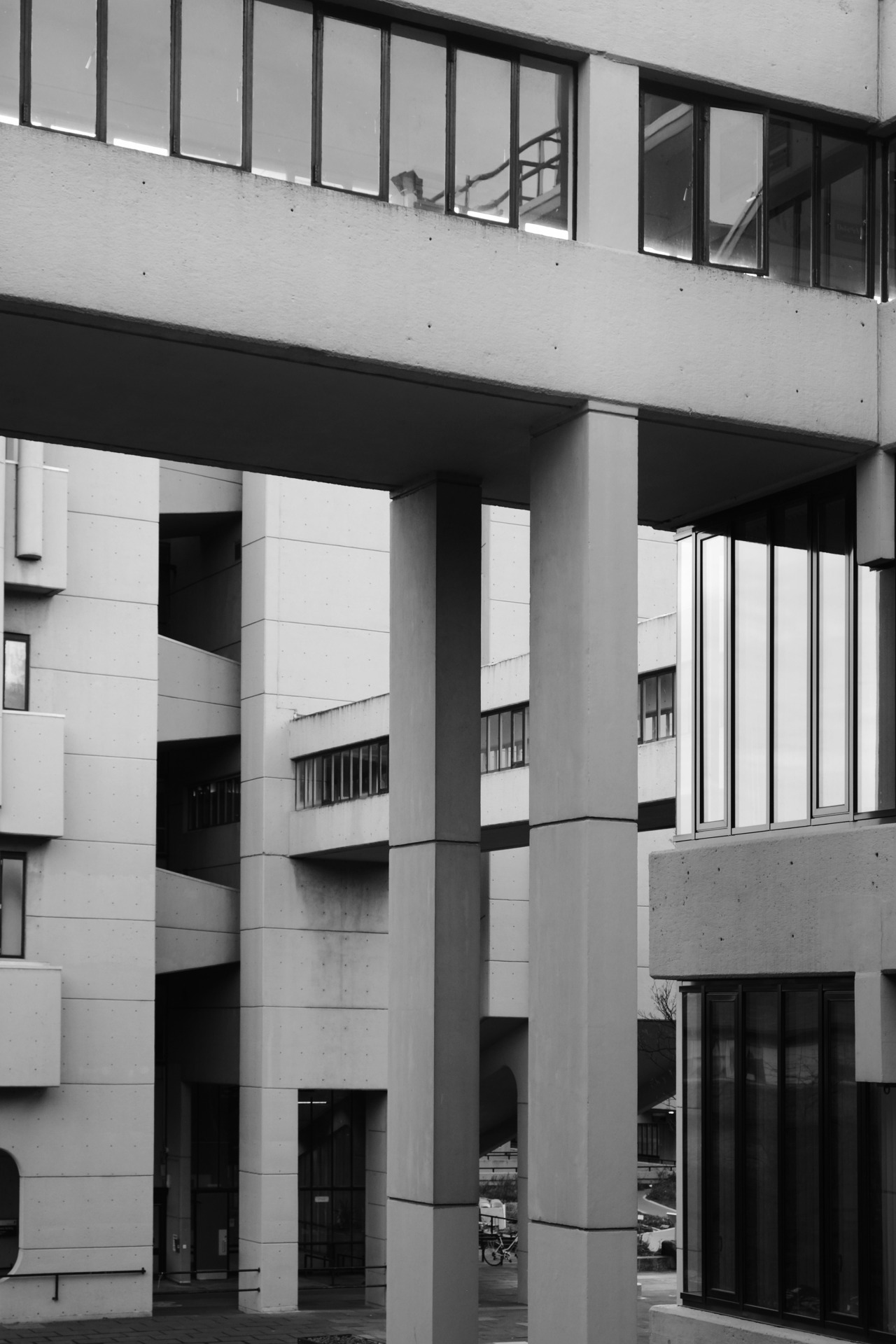 Archillect ID 156587