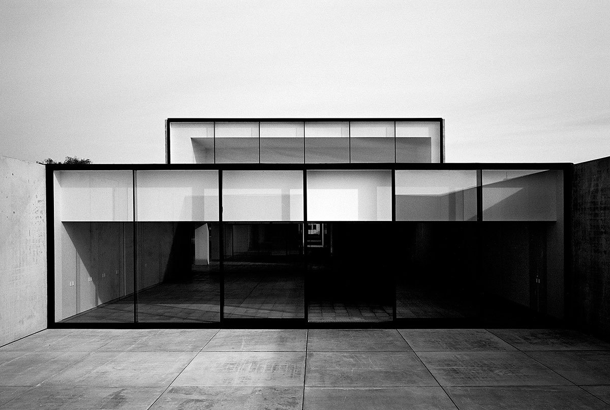 Archillect ID 158112