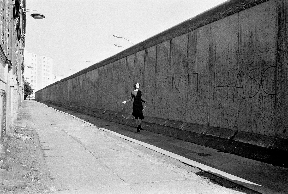 Archillect ID 158445