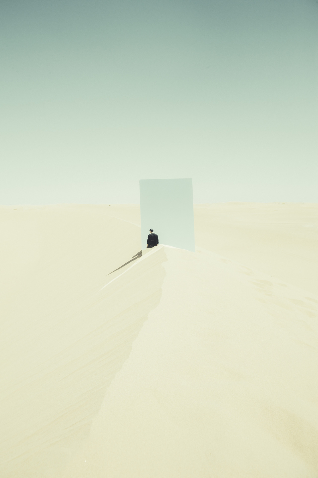 Archillect ID 159912