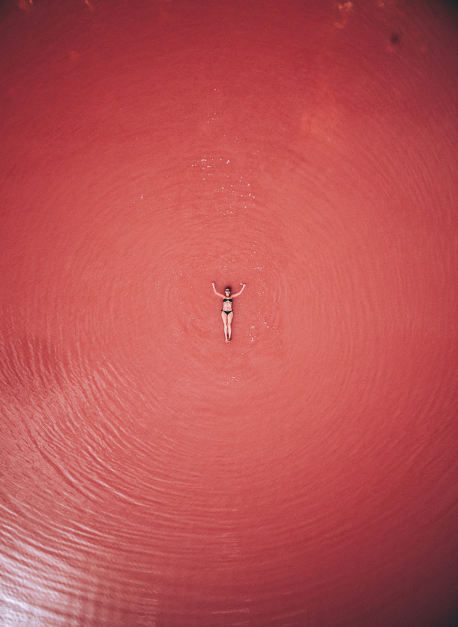 Archillect ID 159913